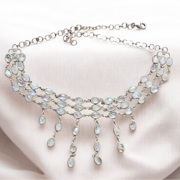 Chainstones Jewelry - Vintage Sterling Silver Rainbow Moonstone Necklace